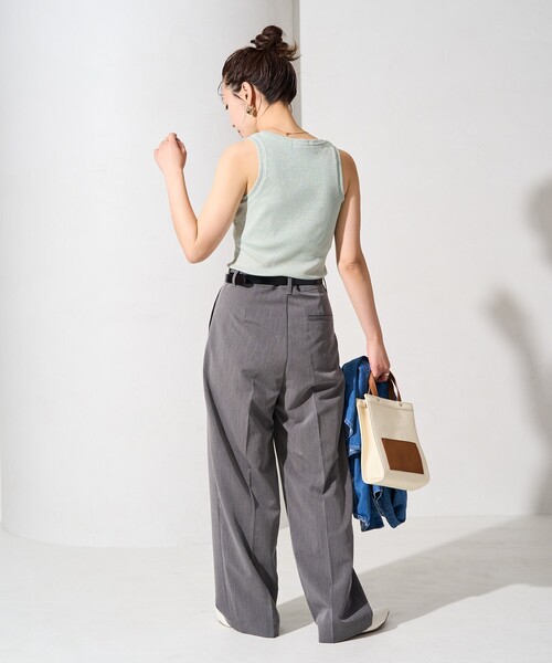 FREAK'S STORE(フリークスストア)の「限定展開 カップ付き ラメ テレコ アメスリ タンク(タンクトップ・レディース・ブルーグリーン/イエロー/ライトベージュ/ブラック/チャコールグレー/オフホワイト・フリ-)」の16枚目の写真