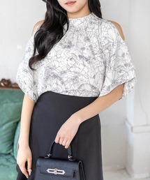 オープンショルダーフレアスリーブブラウス［骨格ウェーブ/華奢見え/フェミニン］≪新色追加≫