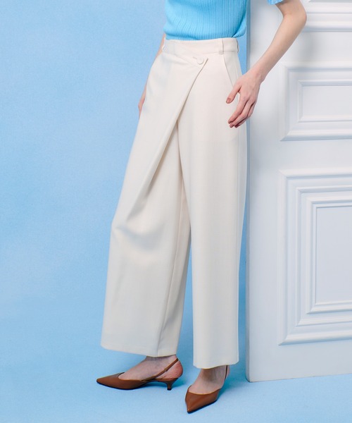 LOULOU WILLOUGHBY（ルルウィルビー）の「【LOULOU WILLOUGHBY】アシメタックワイドパンツ（その他パンツ・レディース・アイボリー/ブラック・2/1）」の16枚目の写真