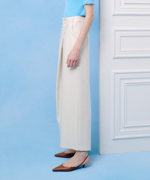 LOULOU WILLOUGHBY（ルルウィルビー）の「【LOULOU WILLOUGHBY】アシメタックワイドパンツ（その他パンツ・レディース・アイボリー/ブラック・2/1）」の17枚目の写真