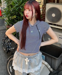 muahmuah（ムーアムーア）の「A'GEM/9 × .kom 『muah muah/ムーアムーア』HOOD CAP SLEEVE T-SHIRT/フードスリーブレス TEEシャツ（Tシャツ/カットソー・レディース）」