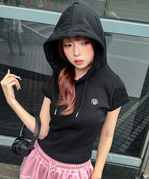 tシャツ A'GEM/9 × .kom 「muah muah/ムーアムーア」HOOD CAP SLEEVE T-SHIRT/フードスリーブレス TEE A'GEM/9 × .kom 『muah muah/ムーアムーア』HOOD CAP SLEEVE T