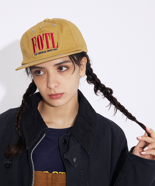 FRUIT OF THE LOOM(フルーツオブザルーム)の「FRUIT OF THE LOOM / FTL EX ACCENT STITCH CAP /ロゴキャップ/ユニセックス(キャップ・メンズ・ブラック/ホワイト/グリーン/ブラウン・フリー)」の3枚目の写真
