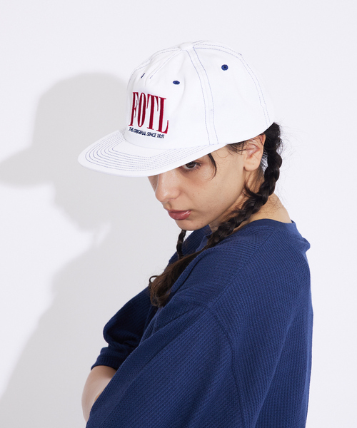 FRUIT OF THE LOOM(フルーツオブザルーム)の「FRUIT OF THE LOOM / FTL EX ACCENT STITCH CAP /ロゴキャップ/ユニセックス(キャップ・メンズ・ブラック/ホワイト/グリーン/ブラウン・フリー)」の2枚目の写真