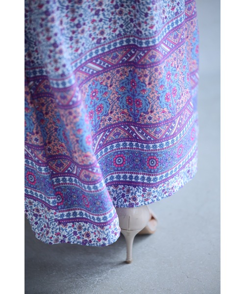 cawaii(カワイイ)の「可愛らしい小花柄のウエストシャーリングXラインロングワンピース(ワンピース・レディース・パープル・FREE)」の15枚目の写真