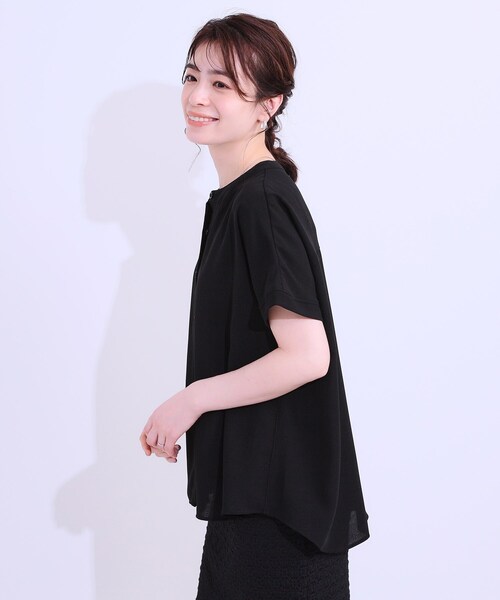 SHOO・LA・RUE（シューラルー）の「【洗える/プチプラ】大人の抜け感をプラスする バンドカラーシャツ（シャツ/ブラウス・レディース・ブラウン系/ブラック/ライトグレー/ブルーグリーン・04/01/02/03）」の10枚目の写真