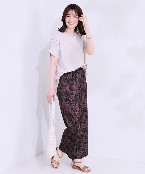 SHOO・LA・RUE（シューラルー）の「【洗える/プチプラ】大人の抜け感をプラスする バンドカラーシャツ（シャツ/ブラウス・レディース・ブラウン系/ブラック/ライトグレー/ブルーグリーン・04/01/02/03）」の15枚目の写真