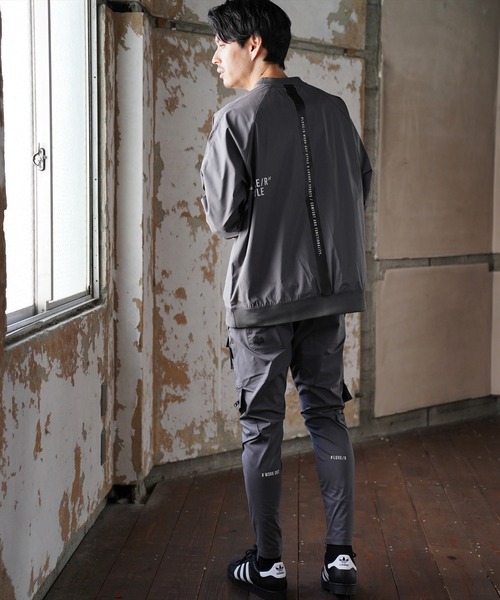 LUXE/R GOLF(ラグジュ ゴルフ)の「(RM)【LUXE/R GOLF】ストレッチ クロス メッシュ 切り替え プルオーバー シャツ(スウェット・メンズ・チャコールグレー/ブラック/ベージュ・L/XL/M)」の18枚目の写真