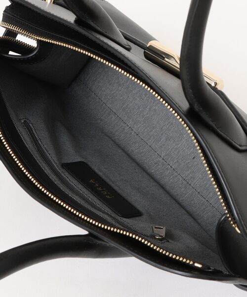 FURLA（フルラ）の「フルラ ゴッチャ ハンドバッグ M（トートバッグ・レディース・ブラウン/カーキ/ブラック・ONE SIZE）」の12枚目の写真