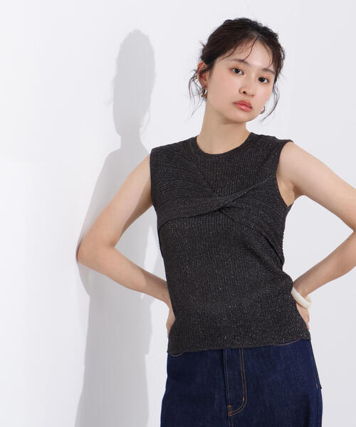 N.（N. Natural Beauty Basic）（エヌエヌナチュラルビューティーベーシック）の「フロントツイストリブニット（ニット/セーター・レディース・チャコールグレー/ライトイエロー/ベージュ・MEDIUM）」の6枚目の写真