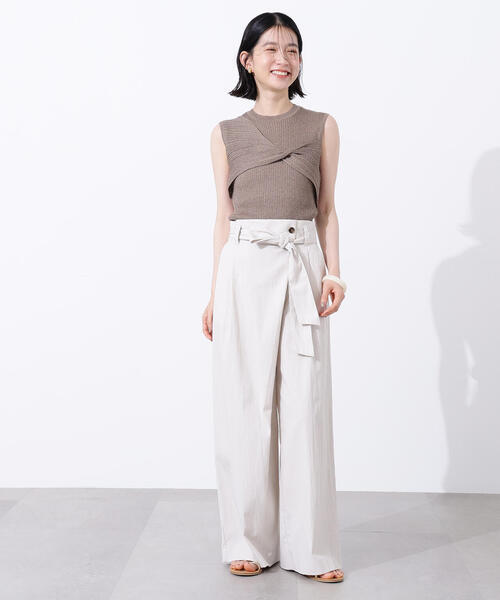 N.（N. Natural Beauty Basic）（エヌエヌナチュラルビューティーベーシック）の「フロントツイストリブニット（ニット/セーター・レディース・チャコールグレー/ライトイエロー/ベージュ・MEDIUM）」の13枚目の写真