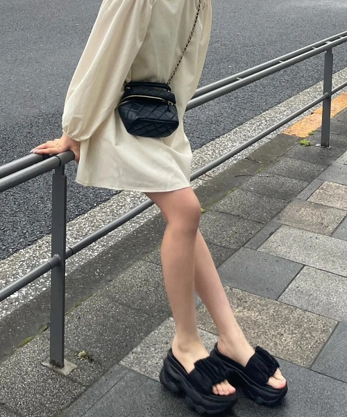 gossip!ロサンゼルス(ゴシップロサンゼルス)の「厚底トングミュールサンダル ビーチサンダル 美脚 夏(サンダル・レディース・ブラック・S/M/L/XL)」の10枚目の写真