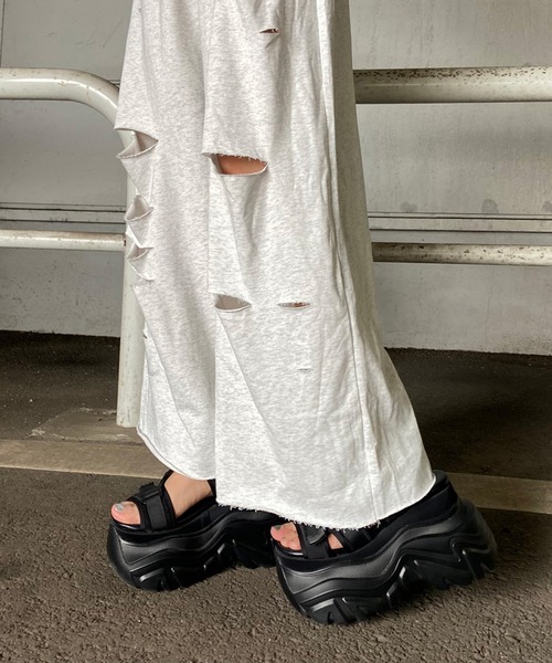 non-hedge(ノンヘッジ)の「スウェットダメージワイドパンツ(スウェットパンツ・レディース・ブラック/オートミール/グレー・FREE)」の11枚目の写真