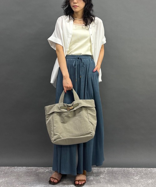 NICOLE white（ニコルホワイト）の「チュール付きタンクトップ（タンクトップ・レディース・チャコール/ネイビー/オフホワイト/グレー・FREE）」の9枚目の写真