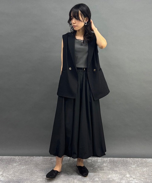 NICOLE white（ニコルホワイト）の「チュール付きタンクトップ（タンクトップ・レディース・チャコール/ネイビー/オフホワイト/グレー・FREE）」の13枚目の写真