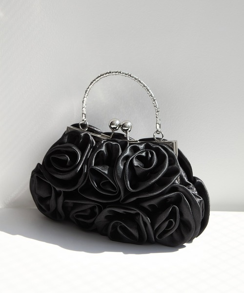 Leja（レジャ）の「【LEJA】サテンローズバッグ結婚式 パーティー 成人式 二次会 同窓会 お呼ばれ オケージョン 20代 30代（ハンドバッグ・レディース・ブラック・FREE）」の3枚目の写真