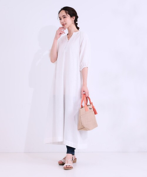 SHOO・LA・RUE（シューラルー）の「【S-LL/綿100%】上品さ漂う フラワージャカード 5分袖ワンピース（ワンピース・レディース・ブルー/ホワイト/ブラック・03/02/01/04）」の15枚目の写真