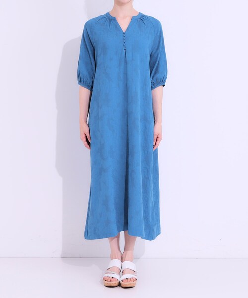 SHOO・LA・RUE（シューラルー）の「【S-LL/綿100%】上品さ漂う フラワージャカード 5分袖ワンピース（ワンピース・レディース・ブルー/ホワイト/ブラック・03/02/01/04）」の17枚目の写真