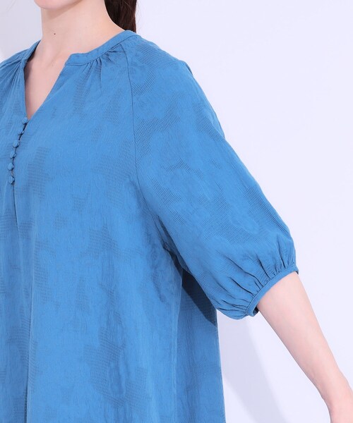 SHOO・LA・RUE（シューラルー）の「【S-LL/綿100%】上品さ漂う フラワージャカード 5分袖ワンピース（ワンピース・レディース・ブルー/ホワイト/ブラック・03/02/01/04）」の22枚目の写真