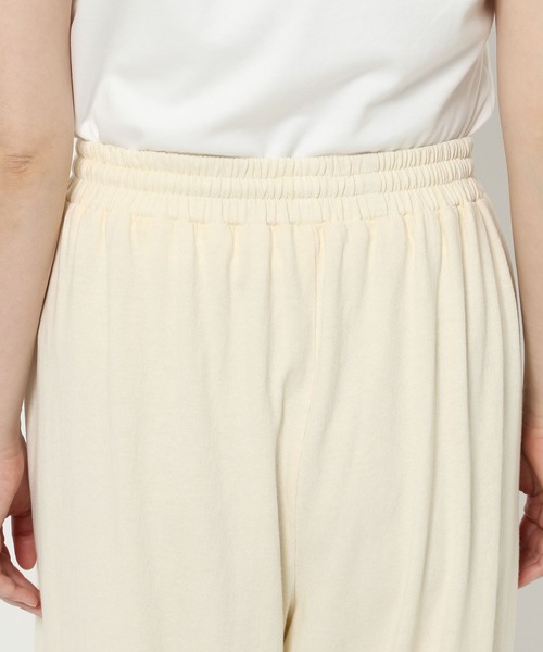 LOWRYS FARM（ローリーズファーム）の「カットギャザーボリュームパンツ　570987（その他パンツ・レディース・アイボリー/レッド/グレー・FREE）」の13枚目の写真