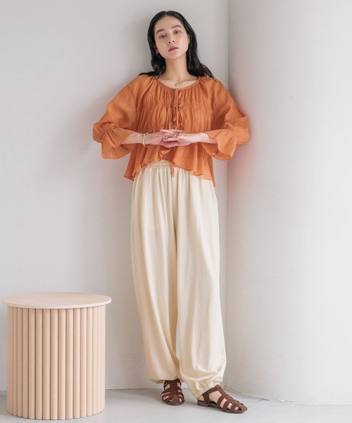 LOWRYS FARM（ローリーズファーム）の「カットギャザーボリュームパンツ　570987（その他パンツ・レディース・アイボリー/レッド/グレー・FREE）」の22枚目の写真