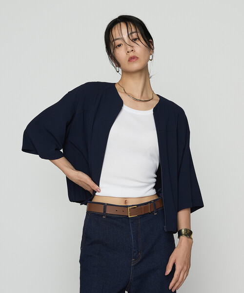 K.T KIYOKO TAKASE（キヨコタカセ）の「バックサテンジョーゼット ハーフスリーブブルゾン（ブルゾン・レディース・ネイビー/ダークグレー・FREE）」の7枚目の写真