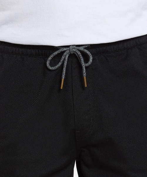 VOLCOM(ボルコム)の「【VOLCOM/ボルコム】Frickin Elastic Waist Shorts/ウエストゴムドローコード付きショートパンツ(その他パンツ・メンズ・ブラック/ダークカーキ・SMALL/MEDIUM/LARGE/X-LARGE)」の8枚目の写真