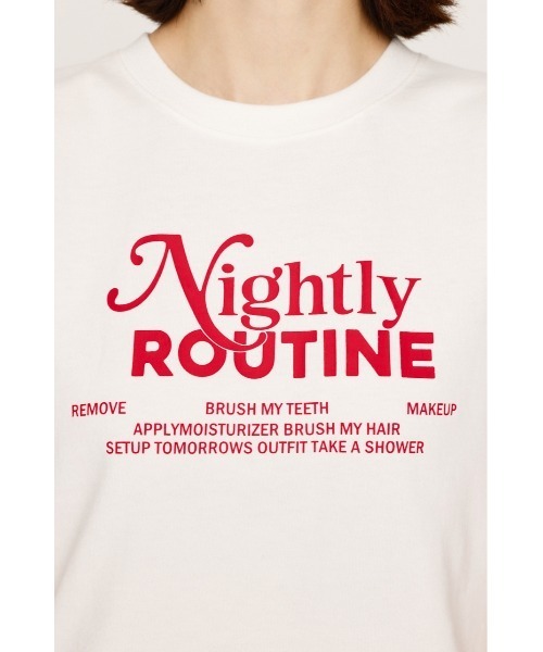 SLY(スライ)の「COMPACT LOGO PRINT T/SH コンパクト ロゴ プリント Tシャツ 半袖 夏服(Tシャツ/カットソー・レディース・ダークグレー/レッド/ホワイト/ブラウン/ネイビー・FREE)」の9枚目の写真