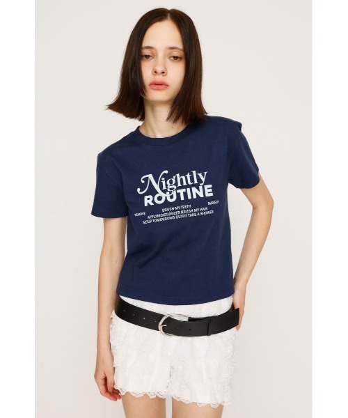 SLY(スライ)の「COMPACT LOGO PRINT T/SH コンパクト ロゴ プリント Tシャツ 半袖 夏服(Tシャツ/カットソー・レディース・ダークグレー/レッド/ホワイト/ブラウン/ネイビー・FREE)」の21枚目の写真