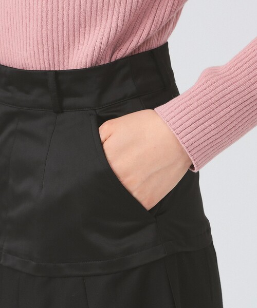 Ray BEAMS（レイビームス）の「キリカエ プリーツ スカート（スカート・レディース・シルバー/ブラック・1/0）」の20枚目の写真