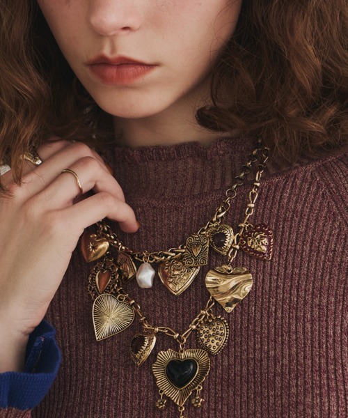 Unitage(ユニテージ)の「アンティークモチーフ2連ネックレス(ネックレス・レディース・ゴールド・FREE)」の6枚目の写真