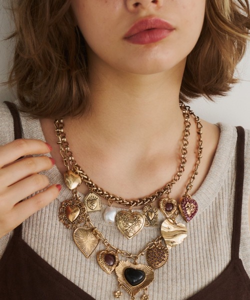 Unitage(ユニテージ)の「アンティークモチーフ2連ネックレス(ネックレス・レディース・ゴールド・FREE)」の8枚目の写真