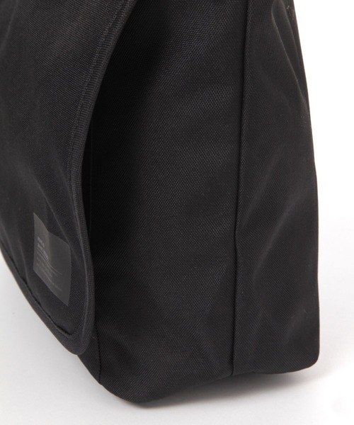 GLOBAL WORK(グローバルワーク)の「キャンバスメッセンジャー/キッズ/576713(ショルダーバッグ・キッズ・オフホワイト/ブラック・FREE)」の11枚目の写真