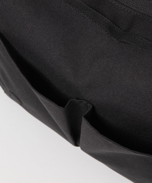 GLOBAL WORK(グローバルワーク)の「キャンバスメッセンジャー/キッズ/576713(ショルダーバッグ・キッズ・オフホワイト/ブラック・FREE)」の14枚目の写真