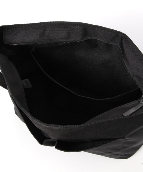GLOBAL WORK(グローバルワーク)の「キャンバスメッセンジャー/キッズ/576713(ショルダーバッグ・キッズ・オフホワイト/ブラック・FREE)」の16枚目の写真
