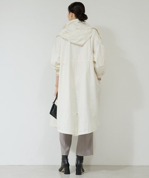 GALLARDAGALANTE（ガリャルダガランテ）の「ウォータープルーフロングコート（その他アウター・レディース・ベージュ/オフホワイト・FREE）」の6枚目の写真