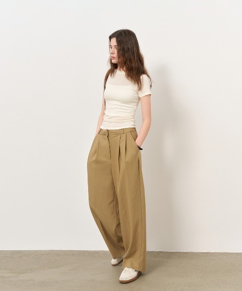 GENERAL IDEA(ジェネラルアイデア)の「GENERAL IDEA/ジェネラルアイディア crew neck shirring half TEE Tシャツ(Tシャツ/カットソー・レディース・ブラック/アイボリー/ブルー・S/M/L)」の10枚目の写真
