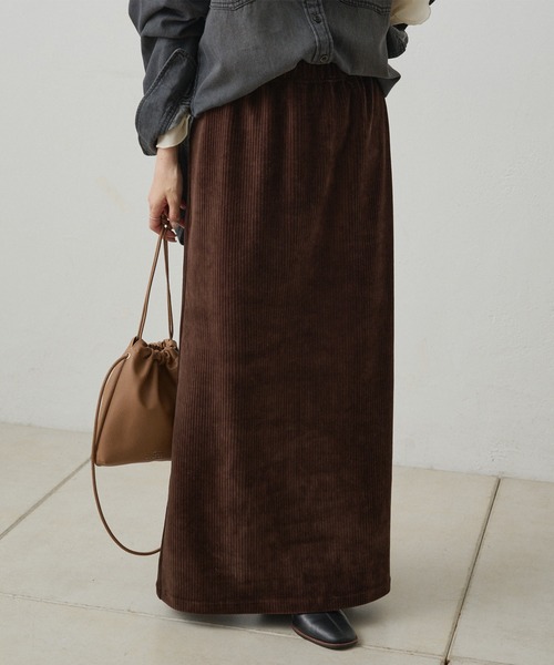 PUAL CE CIN(ピュアルセシン)の「ストレッチコールスカート(スカート・レディース・ブラウン/グレー/アイボリー/ブラック/カーキ・SMALL/MEDIUM)」の4枚目の写真