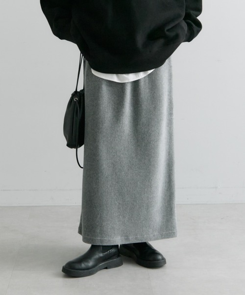 PUAL CE CIN(ピュアルセシン)の「ストレッチコールスカート(スカート・レディース・ブラウン/グレー/アイボリー/ブラック/カーキ・SMALL/MEDIUM)」の1枚目の写真