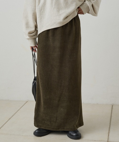 PUAL CE CIN(ピュアルセシン)の「ストレッチコールスカート(スカート・レディース・ブラウン/グレー/アイボリー/ブラック/カーキ・SMALL/MEDIUM)」の5枚目の写真