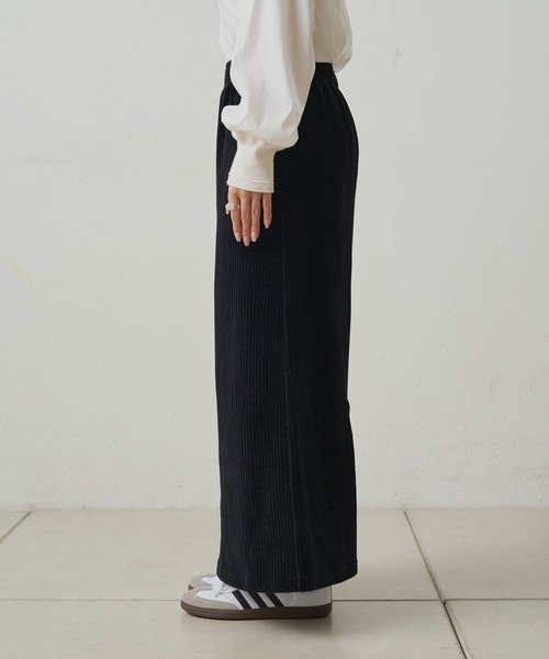 PUAL CE CIN(ピュアルセシン)の「ストレッチコールスカート(スカート・レディース・ブラウン/グレー/アイボリー/ブラック/カーキ・SMALL/MEDIUM)」の13枚目の写真