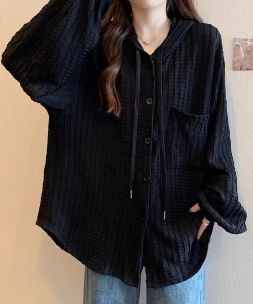 cammie(キャミー)の「フード付きレース前あきトップス(Tシャツ/カットソー・レディース・ホワイト/ブラック・LARGE/MEDIUM)」の1枚目の写真