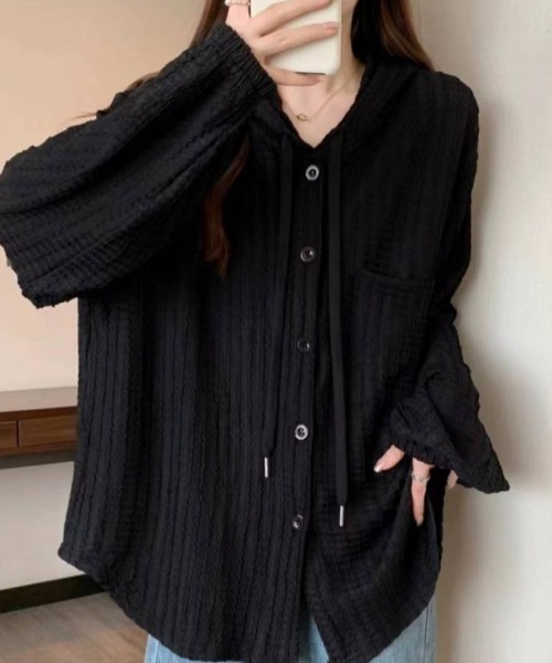 cammie(キャミー)の「フード付きレース前あきトップス(Tシャツ/カットソー・レディース・ホワイト/ブラック・LARGE/MEDIUM)」の8枚目の写真