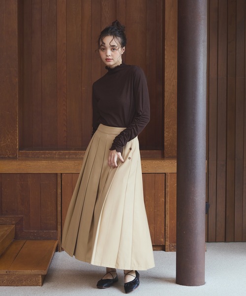 OLUN(オルン)の「Sheer mellow inner tops / シアーメロウインナートップス(Tシャツ/カットソー・レディース・ダークブラウン/テラコッタ/グリーン/ベージュ/アイボリー・FREE)」の15枚目の写真