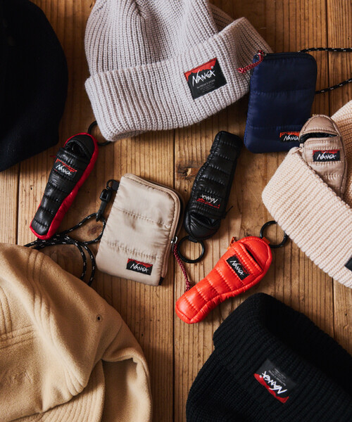 NANGA（ナンガ）の「NANGA × FREAK'S STORE/ナンガ × フリークスストア 別注 BOX LOGO BULKY BEANIE ボックスロゴ バルキービーニー（ニットキャップ/ビーニー・メンズ・ブラック/グレー/ベージュ/オレンジ・ONE SIZE）」の21枚目の写真