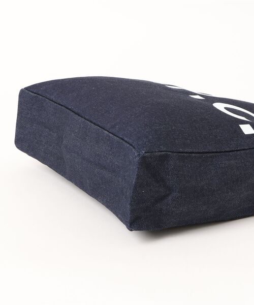 A.P.C.（アーペーセー）の「TOTE LAURE（トートバッグ・メンズ・インディゴブルー・ONESIZE）」の3枚目の写真