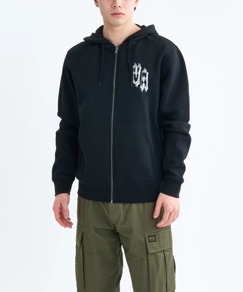 RVCA(ルーカ)の「RVCA メンズ BENJ TIGER EYES ZIP HOODIE パーカー 【2025年秋冬モデル】/ルーカバックプリントジップアップパーカー・フーディー(パーカー・メンズ・ブラック・LARGE/X-LARGE/MEDIUM/SMALL)」の2枚目の写真