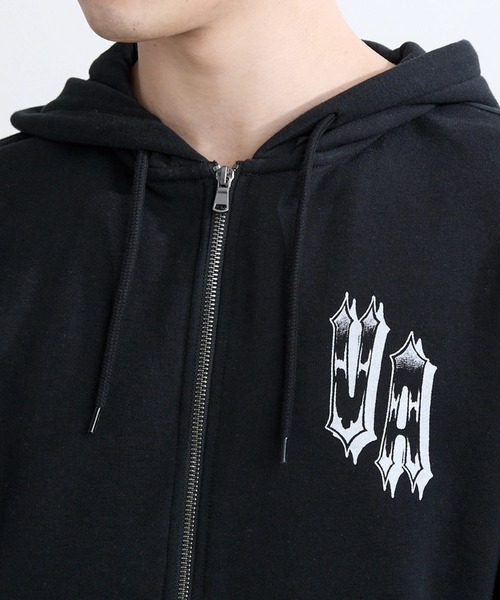 RVCA(ルーカ)の「RVCA メンズ BENJ TIGER EYES ZIP HOODIE パーカー 【2025年秋冬モデル】/ルーカバックプリントジップアップパーカー・フーディー(パーカー・メンズ・ブラック・LARGE/X-LARGE/MEDIUM/SMALL)」の3枚目の写真