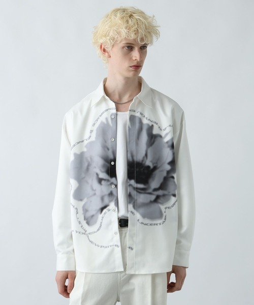 HARE（ハレ）の「フラワーレタリングプリントシャツ(HARE)（シャツ/ブラウス・メンズ・ホワイト/レッド/ブラック・FREE）」の6枚目の写真