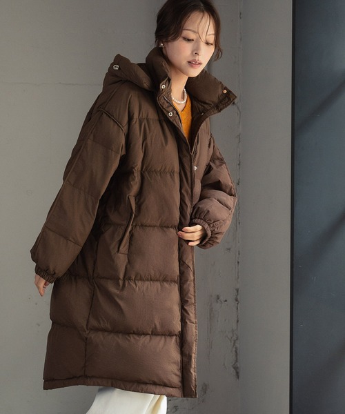 LOWO（ロワ）の「フーデッド シンプル ロング丈 ダウンコート（ダウンジャケット/コート・レディース・カーキ/ブラック/ブラウン・FREE）」の6枚目の写真